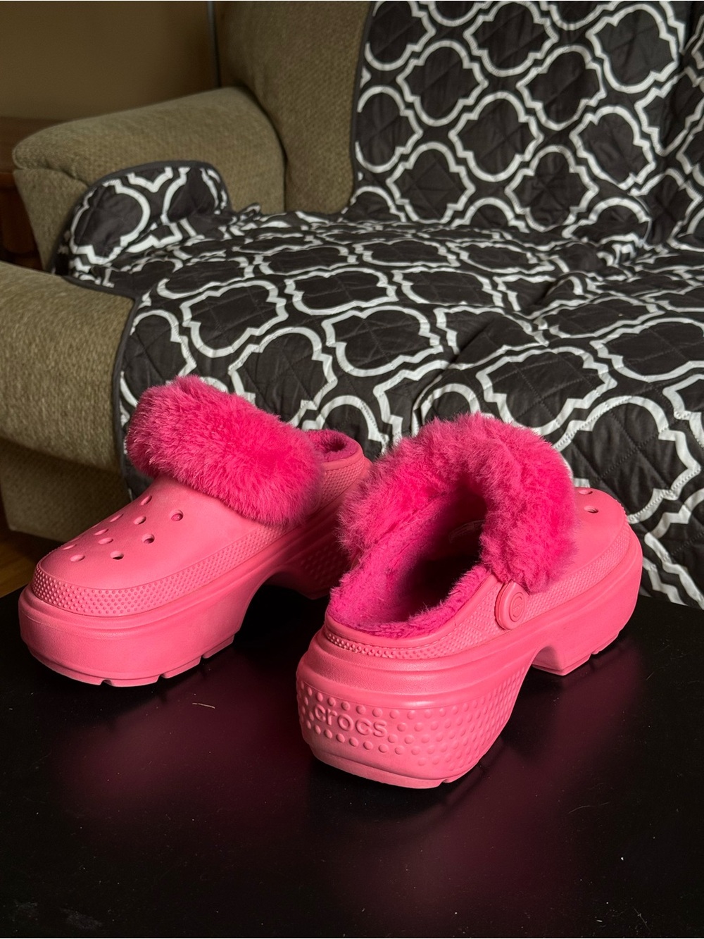 Pink platform crocs - Picture 4 of 8
